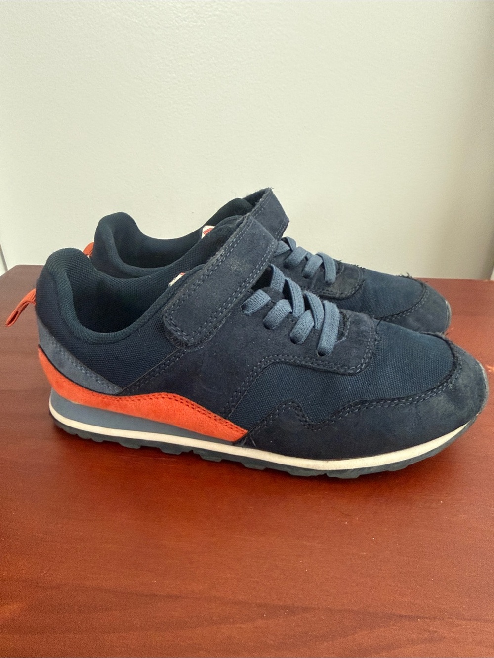 Sneakers - Kids - Size 1 (32) - H&M - Navy & Orange - Velcro closure